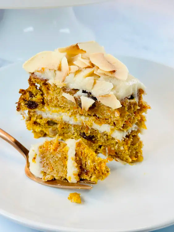 Paleo carrot cake featured 3